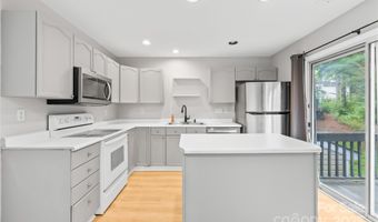 637 Mountainwater Dr, Charlotte, NC 28262