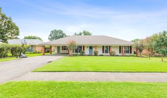 304 Presbytere Pkwy, Lafayette, LA 70503