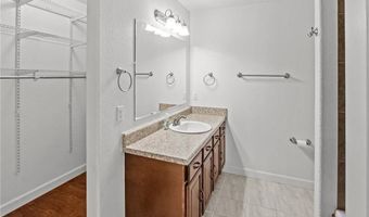 5406 SW Cherry Creek Rd, Bentonville, AR 72713