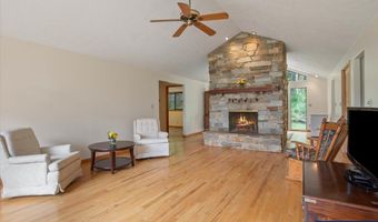 90278 Hill Rd, Springfield, OR 97478