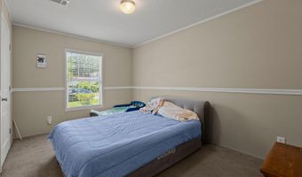 215 Hines Dr, Bonneau, SC 29431