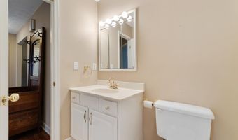 3 Piney Way, Barboursville, WV 25504