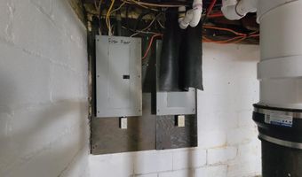 206 10TH Ave, Antigo, WI 54409