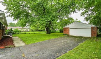 14 Angela Ct, Beech Grove, IN 46107