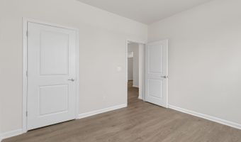 742 Lazy Elm Ln, Aberdeen, NC 28315