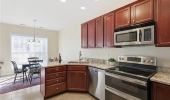 819 Strasburg Dr, Adams Twp., PA 16046