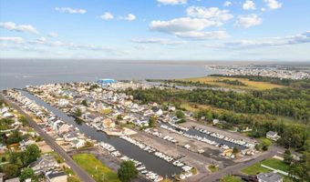 98 Marine Rd, Waretown, NJ 08758