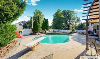 82 Milltown Rd, East Brunswick, NJ 08816