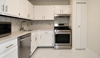 5225 Pooks Hill Rd POOKS HILL Rd 222N, Bethesda, MD 20814