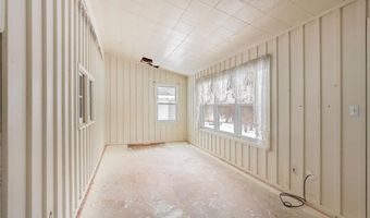 2010 11th Ave NE, Austin, MN 55912