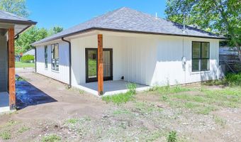 1106 S Stockton St, Ada, OK 74820