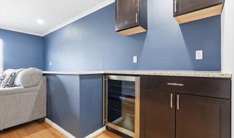 10 Cross St, Belleville, NJ 07109