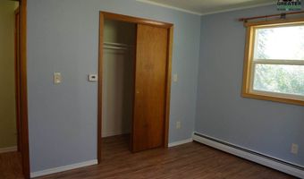 2422 Nugget Loop, Fairbanks, AK 99709