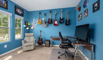 9231 Trafalgar Dr SE, Alto, MI 49302