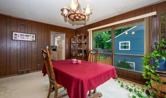 874 Hillandale Dr, Antioch, IL 60002