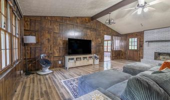 1214 WILDOAK Dr, Anniston, AL 36206