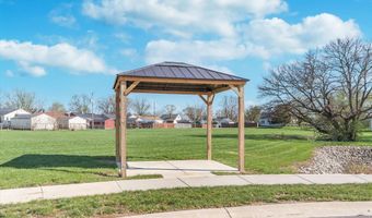 1614 Capra Ct, Beech Grove, IN 46107