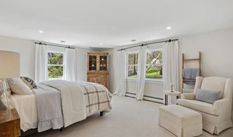 101 Carl Dr NE, Ada, MI 49301