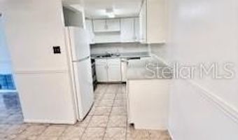 916 LAKE DESTINY Rd E, Altamonte Springs, FL 32714