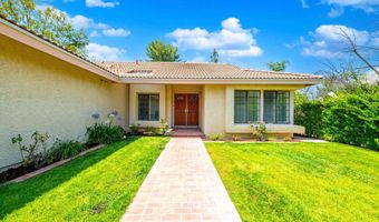 27555 Freetown Ln, Agoura Hills, CA 91301