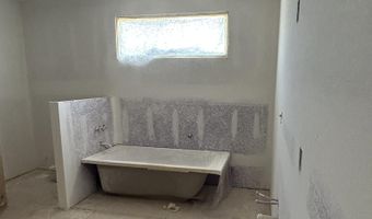 6601 April Bayou Dr, Biloxi, MS 39532