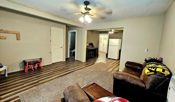 1109 Lincoln Ave, Baxter Springs, KS 66713