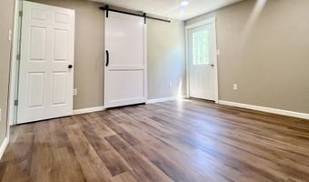 711 W Woodbine Rd, Ash Grove, MO 65604