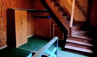 12 Pleasant St, Barre, VT 05641