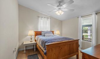 7870 25th Pl, Bell, FL 32619