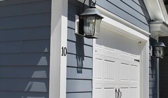 10 Hayek St, Beaufort, SC 29907