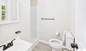 310 Dalewood Dr, Bassett, VA 24055