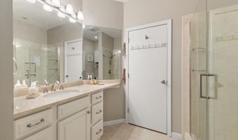 114 Shore Dr N, Bridgewater, NH 03222