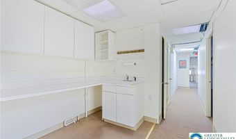 911 W Hamilton St, Allentown, PA 18101