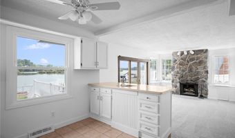 843 Nautilus Trl, Aurora, OH 44202