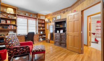 24352 State Hwy Ee, Aurora, MO 65605