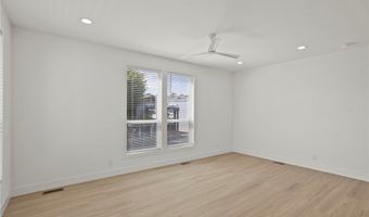 3030 Oceanside Blvd 14, Oceanside, CA 92054