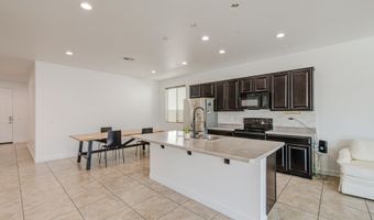 929 E OVERLIN Ln, Avondale, AZ 85323