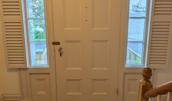 9 Anderson St, Belfast, ME 04915