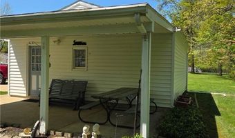 2543 Burlingham Dr, Ashtabula, OH 44004