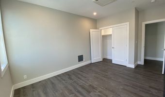 24 Norwood St 8, Boston, MA 02122