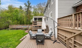13 Birchwood Cir, Bedford, NH 03110