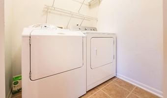 854 W Summerfield Glen Cir W 116, Ann Arbor, MI 48103