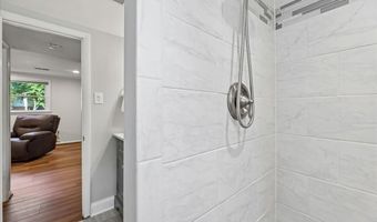 5616 ASHFIELD Rd, Alexandria, VA 22315