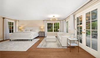 935 Fallen Leaf Rd, Arcadia, CA 91006