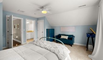 10 Lilac Ct, Bedford, NH 03110