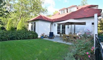 431 Bellevue Ave CH, Newport, RI 02840