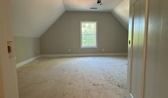 904 Highway 36, Barnesville, GA 30204