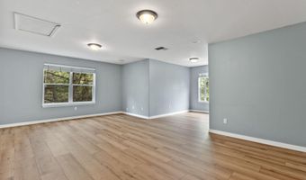 3025 NW Fairway Heights Dr, Bend, OR 97703