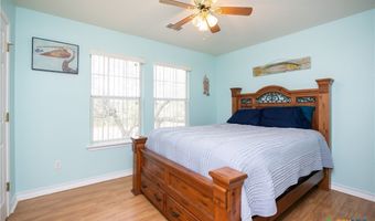118 S WALKER Rd, Aransas Pass, TX 78336
