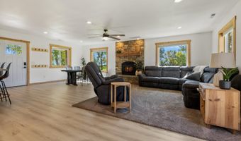2810 S 392nd Ave, Aberdeen, SD 57401